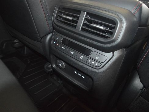 Used 2026 Honda Ridgeline Black Edition image 14