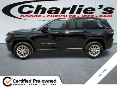 Certified 2025 Jeep Grand Cherokee Laredo X w/ Luxury Tech Group I