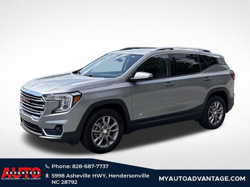 Used 2024 GMC Terrain SLT AWD/4WD image 5
