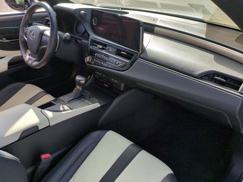 Used 2022 Lexus ES 350 F Sport image 33