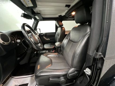 Used 2016 Jeep Wrangler Sahara AWD/4WD image 16