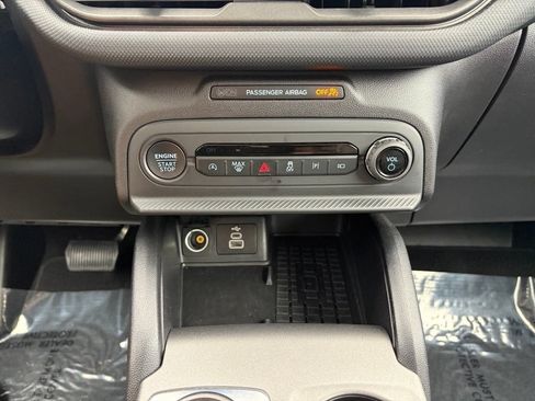 Certified 2025 Ford Bronco Sport Outer Banks w/ Outer Banks Tech Package+ AWD/4WD image 42