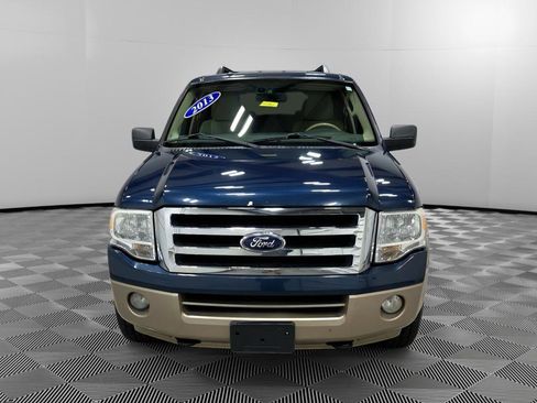 Used 2013 Ford Expedition EL XLT image 2
