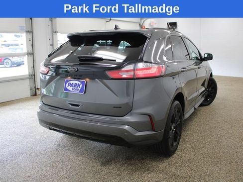 Used 2022 Ford Edge SE w/ Black Appearance Package AWD/4WD image 6