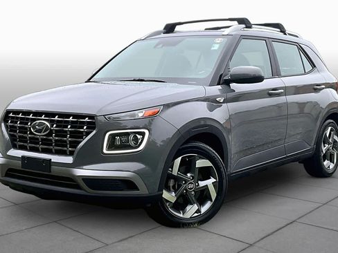 Used 2021 Hyundai Venue SEL w/ Premium Package FWD image 1