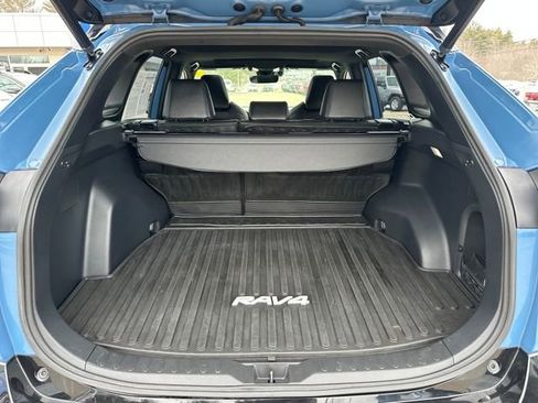 Used 2022 Toyota RAV4 XSE w/ XSE Grade Weather Package image 20