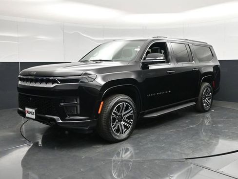 New 2026 Jeep Grand Wagoneer L 4WD image 3