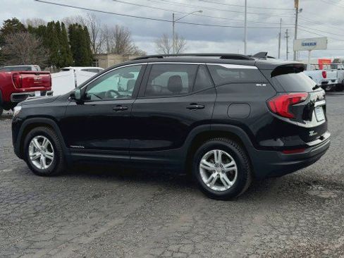 Certified 2021 GMC Terrain SLE w/ Driver Convenience Package image 6