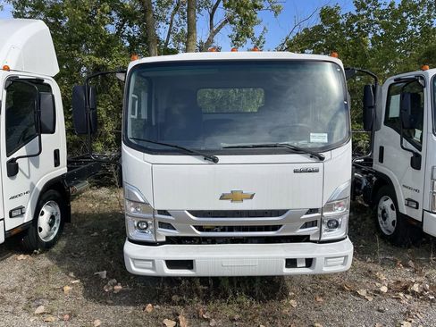 New 2024 Chevrolet Low Cab Forward 5500XG image 5