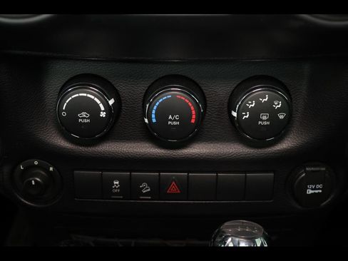 Used 2016 Jeep Wrangler Unlimited Sport w/ Quick Order Package 24S AWD/4WD image 19