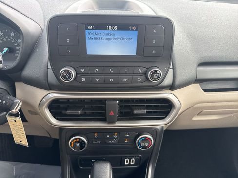 Used 2020 Ford EcoSport S image 7
