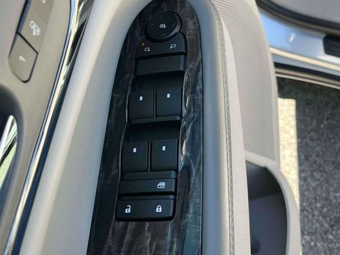 Used 2014 Buick Enclave Leather w/ Trailering Provision Package FWD image 26