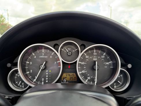 Used 2007 MAZDA MX-5 Miata Grand Touring RWD image 21