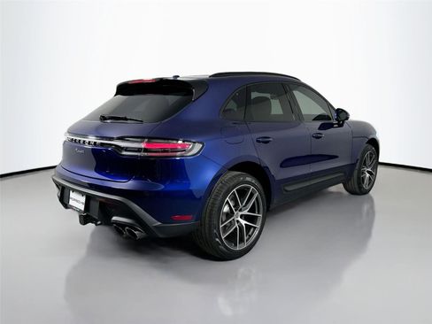 Used 2026 Porsche Macan Turbo AWD/4WD image 7