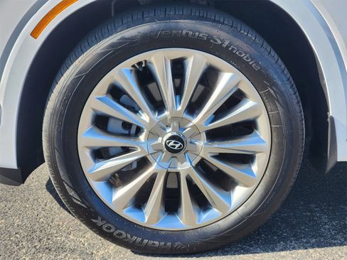 Used 2022 Hyundai Palisade Limited image 9