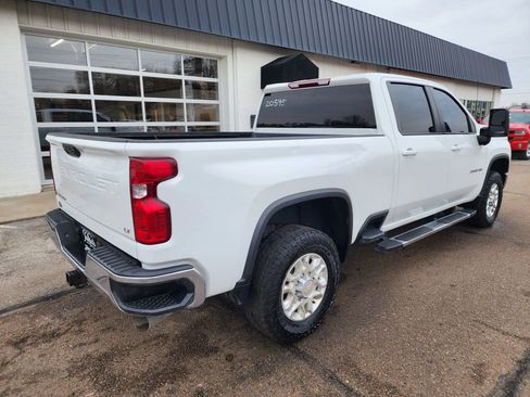 Used 2023 Chevrolet Silverado 2500 LT w/ Convenience Package image 8