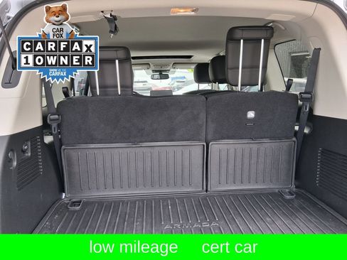 Certified 2024 Nissan Armada SL w/ Captain's Chairs Package AWD/4WD image 35