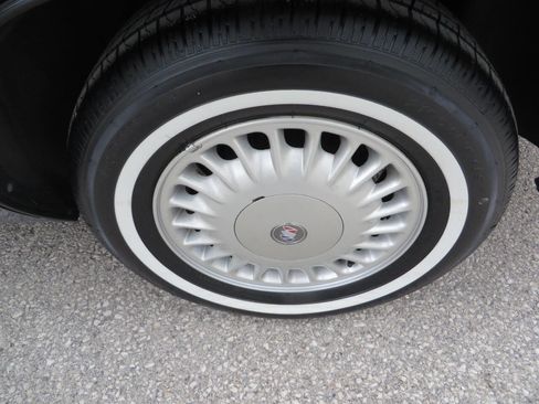 Used 1998 Buick Le Sabre Custom w/ Headliner Lighting Pkg image 22