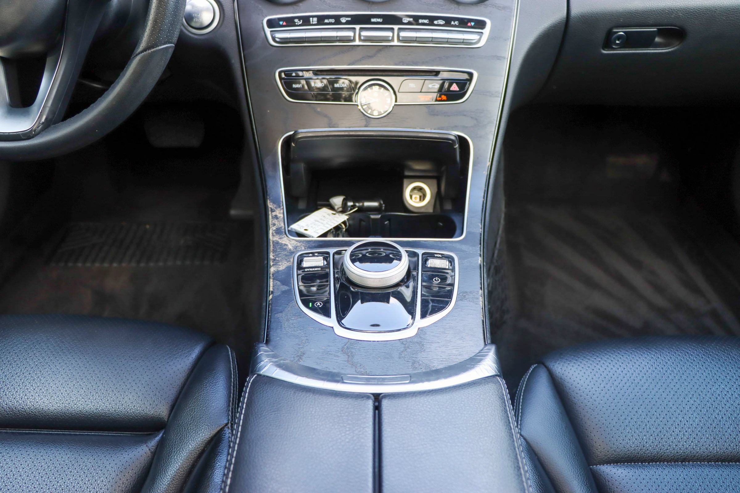 Used 2017 Mercedes-Benz C 300 4MATIC Sedan image 26