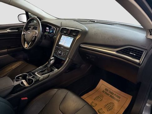 Used 2015 Ford Fusion Titanium image 29