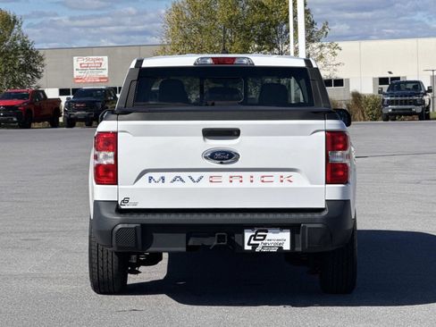 Used 2022 Ford Maverick Lariat image 26