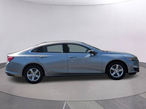 Used 2023 Chevrolet Malibu LT FWD image 8