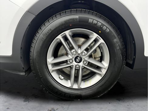 Used 2018 Hyundai Santa Fe Sport AWD/4WD image 25