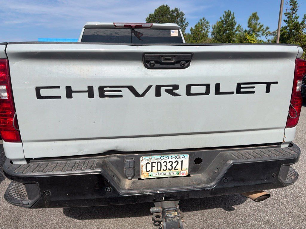 Used 2024 Chevrolet Silverado 2500 LT w/ All Star Edition AWD/4WD image 11