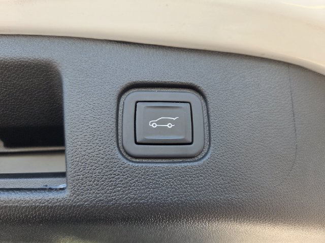 Certified 2024 Chevrolet Blazer EV LT AWD/4WD image 13