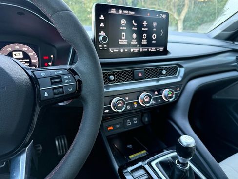 Used 2024 Acura Integra A-Spec image 26