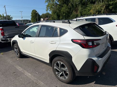 Used 2024 Subaru Crosstrek 2.0i Premium AWD/4WD image 22