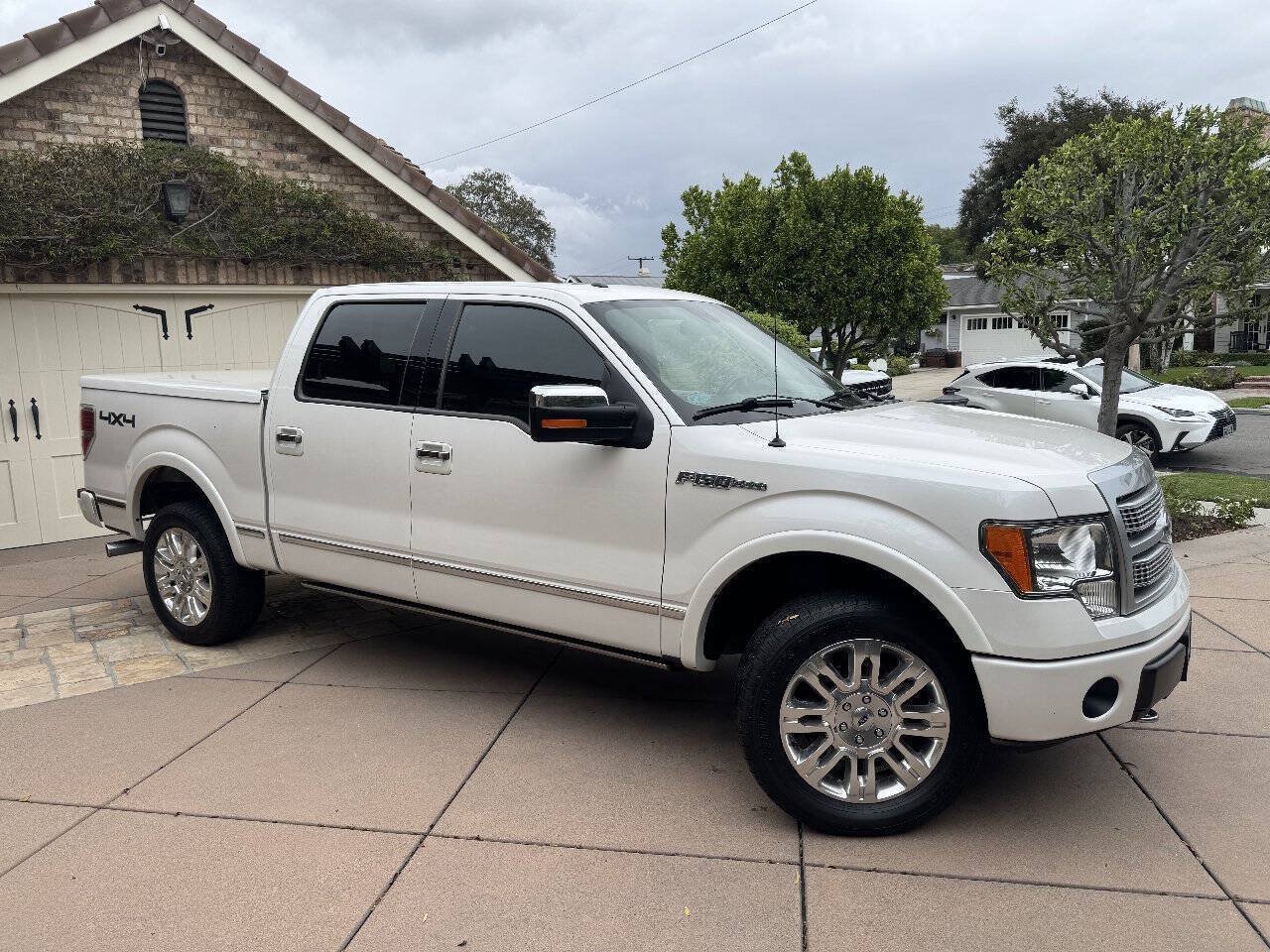 Used 2012 Ford F150 Platinum AWD/4WD image 7