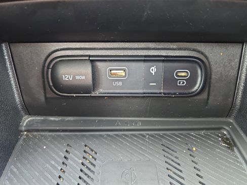 Used 2023 Kia Sportage EX image 22