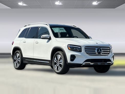 Used 2026 Mercedes-Benz GLB 250 image 7