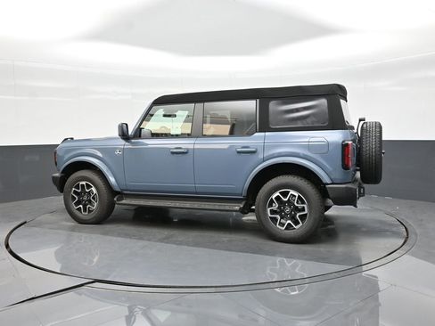 New 2025 Ford Bronco Outer Banks image 4