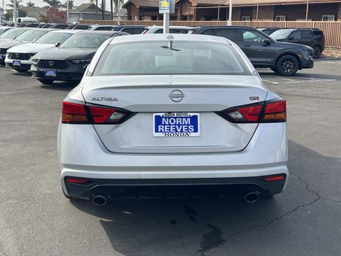 Used 2023 Nissan Altima 2.5 SR image 22
