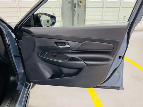 New 2026 Nissan Sentra SR w/ Floor Mat Package FWD image 34