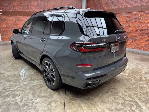 New 2026 BMW X7 M60i image 2