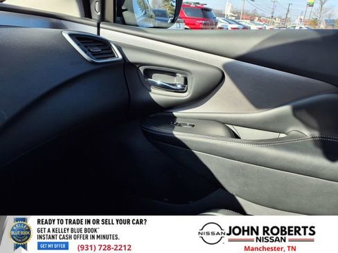 Used 2024 Nissan Murano SV w/ SV Midnight Edition Package image 8