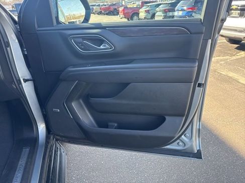 Used 2024 Chevrolet Tahoe LT image 28