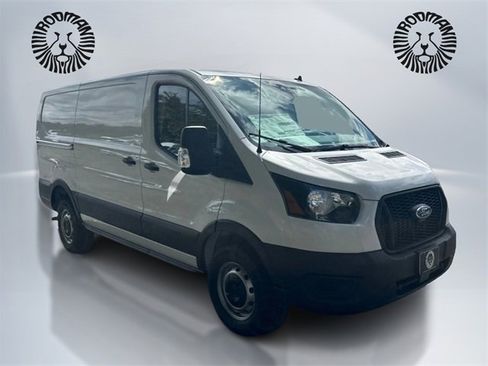 New 2025 Ford Transit 250 Low Roof image 3