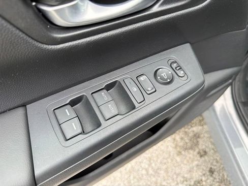 Used 2024 Honda CR-V EX image 22