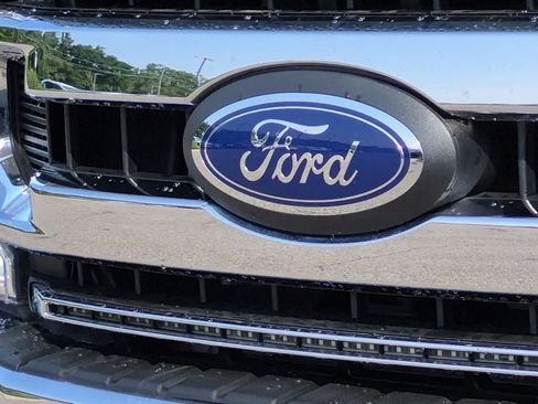 Used 2021 Ford F350 XL w/ STX Appearance Package AWD/4WD image 12