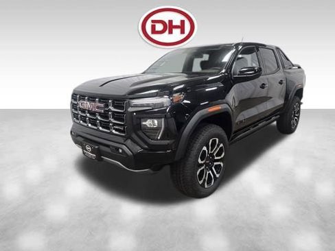 New 2025 GMC Canyon AT4 w/ Nightfall Edition AWD/4WD image 15
