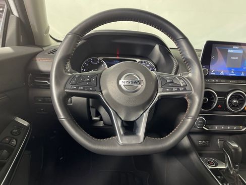 Used 2023 Nissan Sentra SR w/ Midnight Edition Package image 15