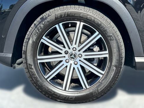 Used 2026 Mercedes-Benz GLE 350 4MATIC image 11