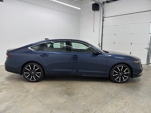 Certified 2024 Honda Accord Touring image 4
