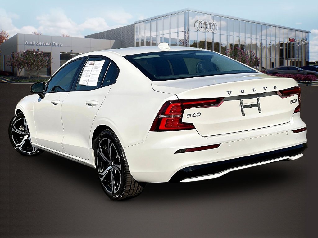 Used 2024 Volvo S60 B5 Core AWD/4WD image 5
