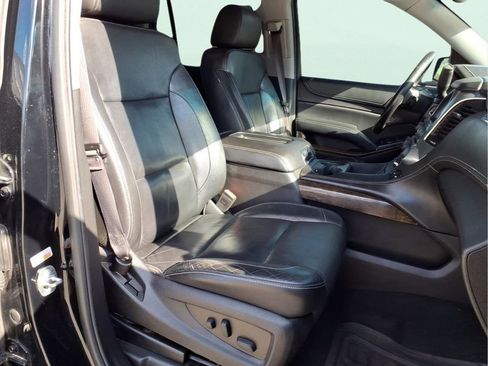 Used 2016 Chevrolet Tahoe LT image 11