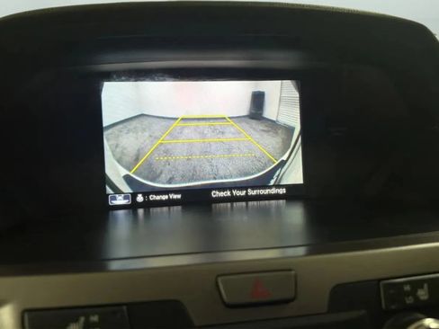 Used 2015 Honda Odyssey Touring Elite image 14